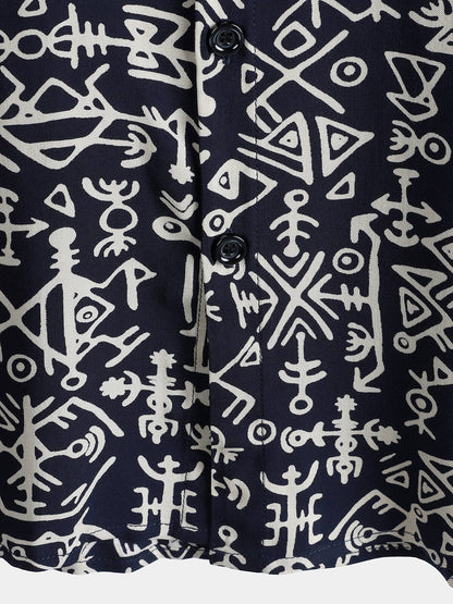 Chemise homme manches courtes imprimé tribal symboles bleu marine en rayon