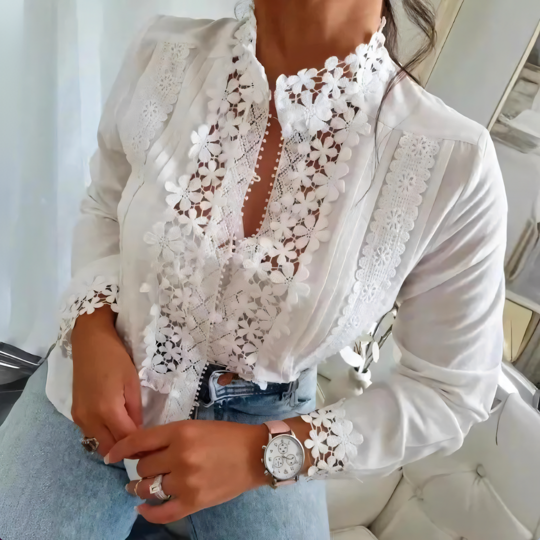 Marga – Blouse en Dentelle Florale